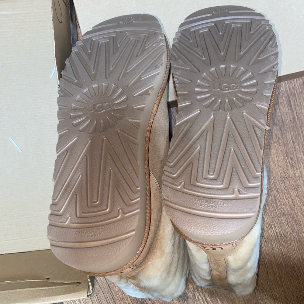 UGG Tan and Cream Winter Boots - Picture 3 of 4